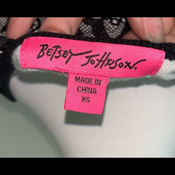 BETSEY JOHNSON LACE PANEL BLACK FIT & FLAIR DRESS - Picture 6 of 10